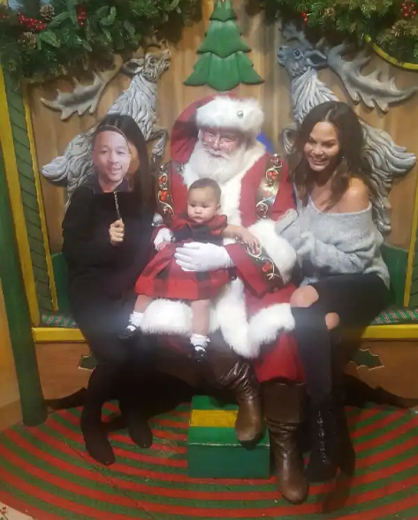 Check out Chrissy Teigen and baby Luna